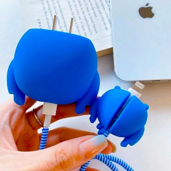 New Stitch Blue Charging Cable Protector - Picture 2 of 4